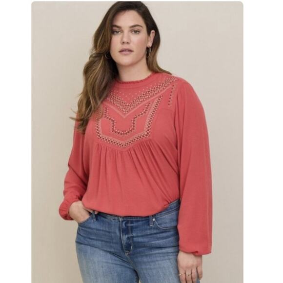 Torrid Embroidered Crinkle Long Sleeve Blouse size 1 - Picture 1 of 7